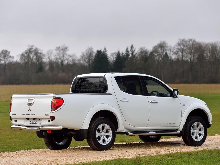  Mitsubishi L200 Barbarian 2014 года  (фото 16 из 17)